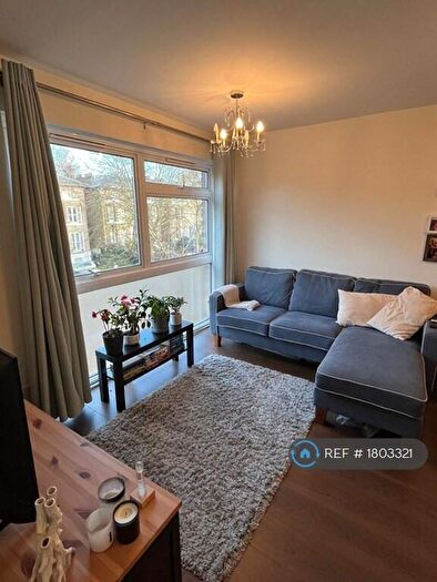 1 Bedroom Flat To Rent In Wycombe Court, London, SE3