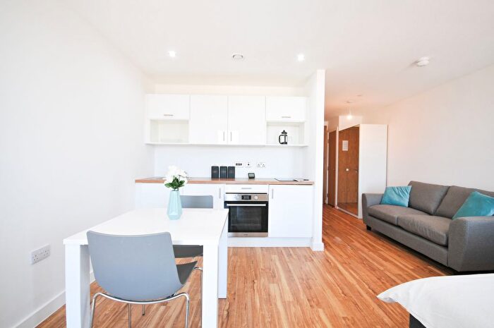 1 Bedroom Flat To Rent In Studio Apartment – Michigan Point, Media City, Salford Quays, M50