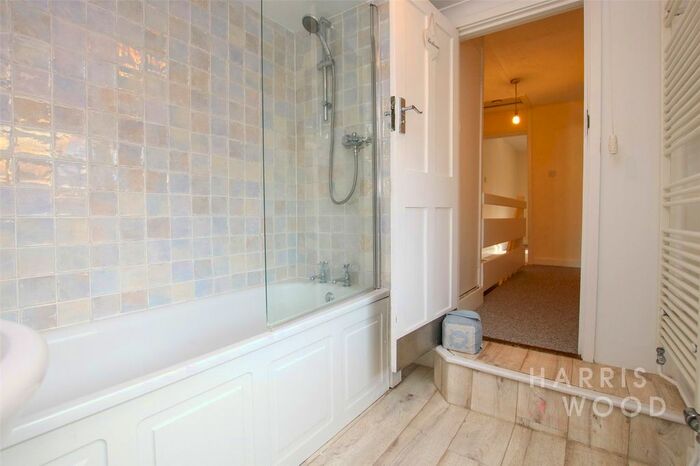 2 Bedroom End Of Terrace House To Rent In Winnock Road, Colchester, Essex, CO1
