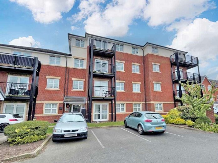 2 Bedroom Flat For Sale In Breccia Gardens, St. Helens, WA9