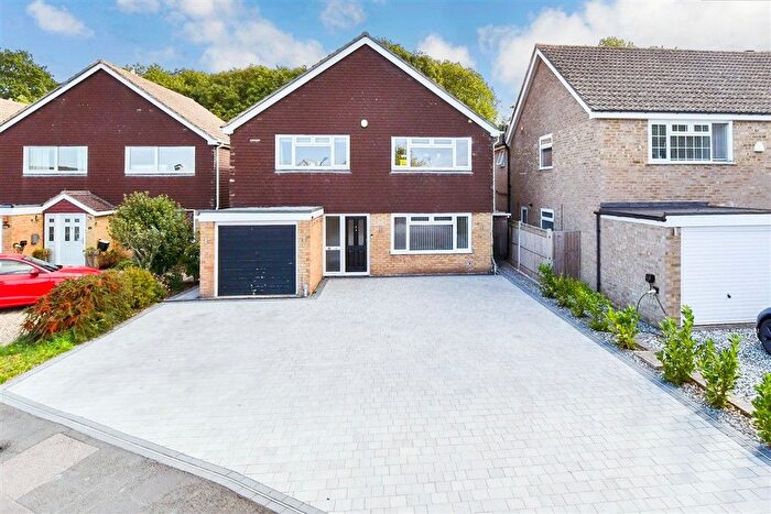 4 Bedroom Detached House For Sale In Leigh Avenue, Loose, Maidstone, Kent, ME15