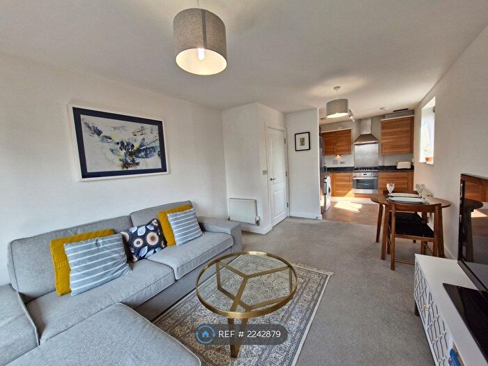 1 Bedroom Flat To Rent In Southmere Drive, London, SE2