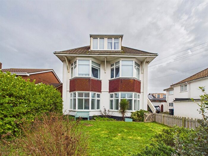 3 Bedroom Apartment For Sale In Warren Edge Road, Southbourne, Bournemouth, Dorset, BH6