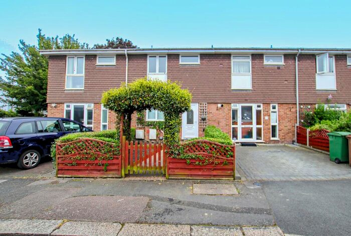 3 Bedroom Terraced House To Rent In Waleton Acres, Carew Road, Wallington, SM6