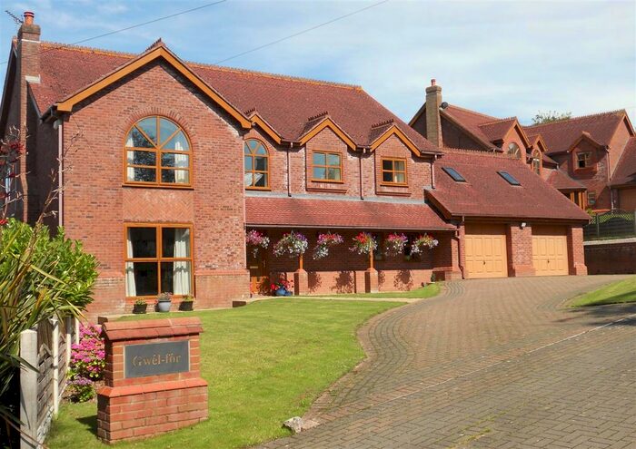 5 Bedroom Detached House For Sale In Honeysuckle Lane, Colwyn Bay, LL28