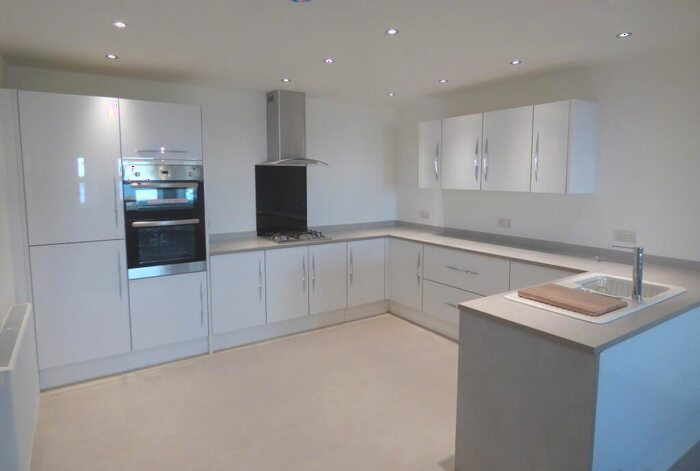 2 Bedroom Apartment To Rent In Forest Hill, Oak Drive, Colwyn Bay, LL29
