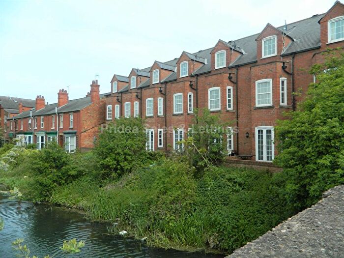 3 Bedroom Terraced House To Rent In Witham Court, Lincoln, LN5