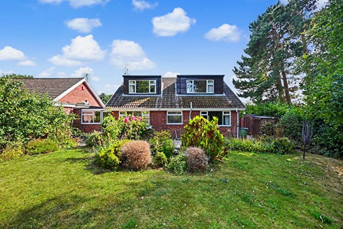 4 Bedroom Detached Bungalow For Sale In Lutterworth Road, Pailton, Rugby, CV23