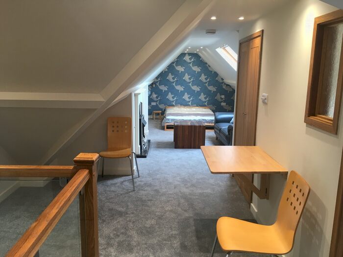 1 Bedroom Studio To Rent In Walnut Road, Torquay, TQ2