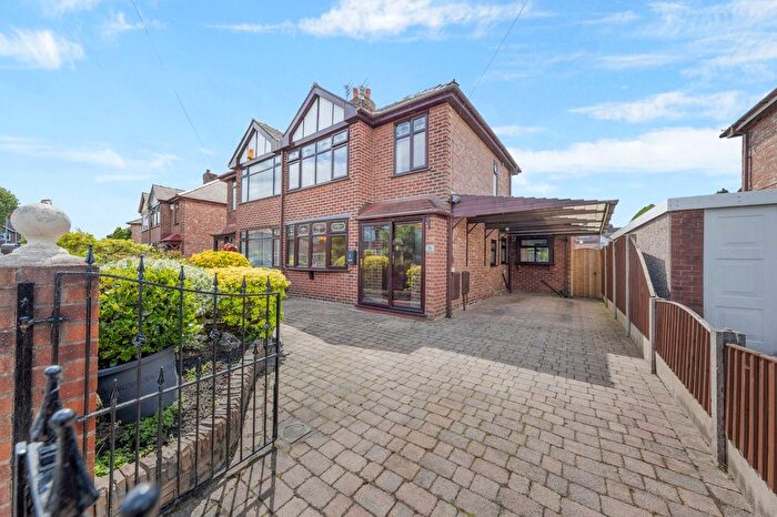 3 Bedroom Semi-Detached House To Rent In Stapleton Avenue, Warrington, WA2