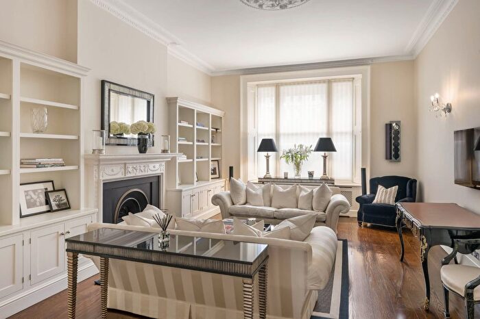 1 Bedroom Flat For Sale In Cornwall Gardens, London, SW7