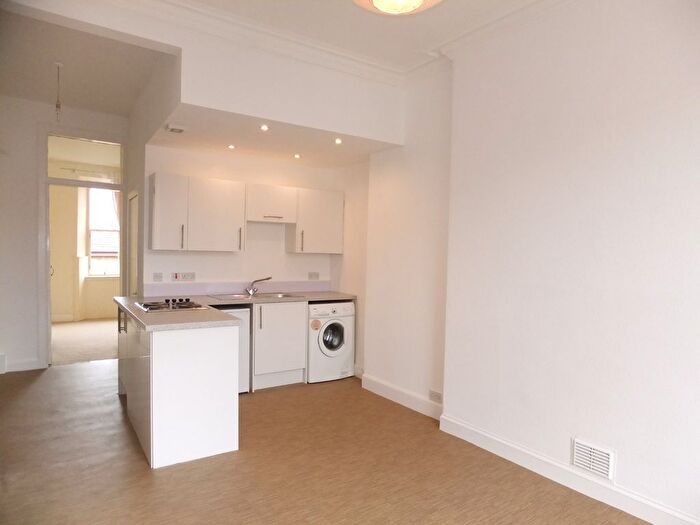 1 Bedroom Flat To Rent In Moncrieff Terrace, Marchmont, Edinburgh, EH9