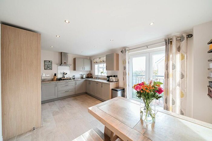 4 Bedroom End Of Terrace House For Sale In St. Andrews Walk, Newton Kyme, Tadcaster, LS24