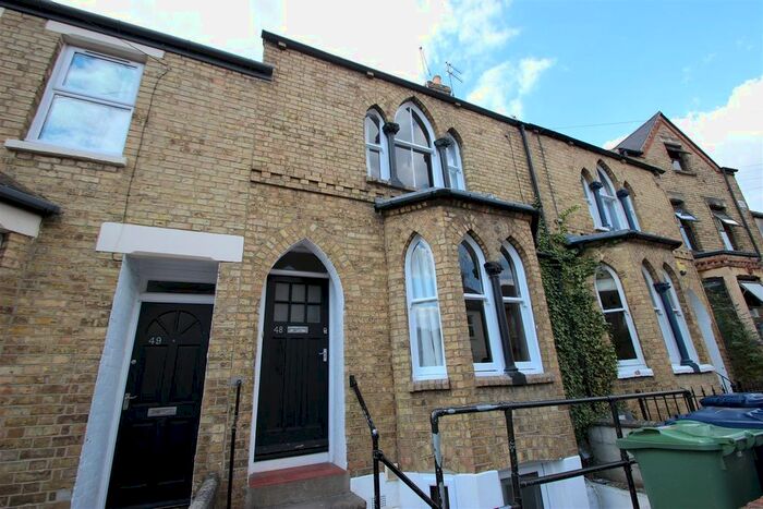 6 Bedroom Property To Rent In Bullingdon Road, Oxford, OX4