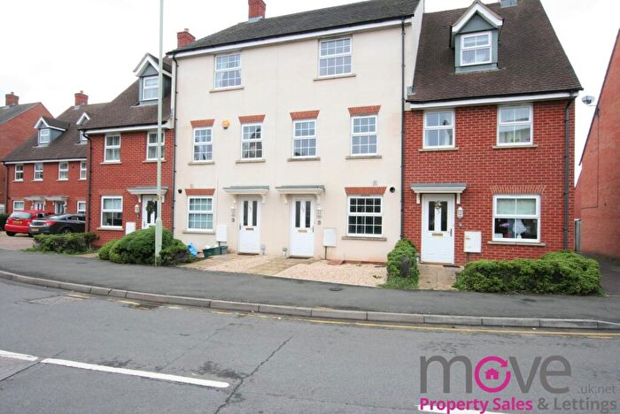 4 Bedroom Terraced House To Rent In Thatcham Avenue Kingsway, Quedgeley, GL2