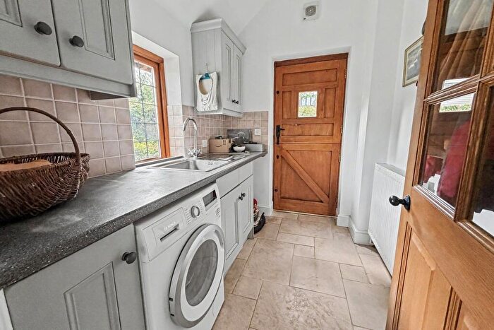 5 Bedroom Detached House For Sale In Ridge, BH20 - Photo 9