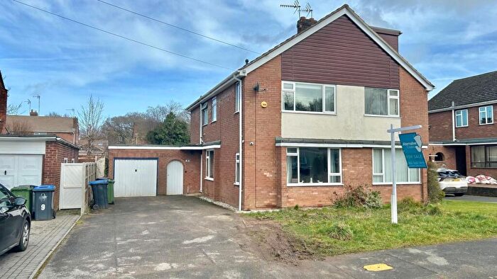 3 Bedroom Semi-Detached House For Sale In Court Leet, Binley Woods, Coventry, CV3