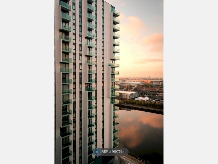 2 Bedroom Flat To Rent In Leader House, Media City Uk, Salford, M50