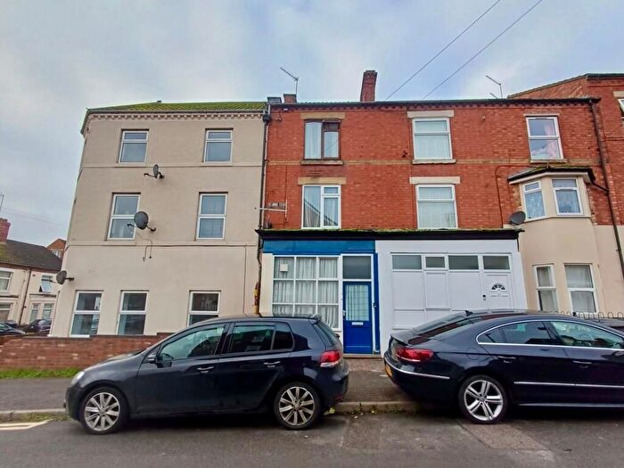 3 Bedroom Terraced House For Sale In Strode Road, Wellingborough, NN8