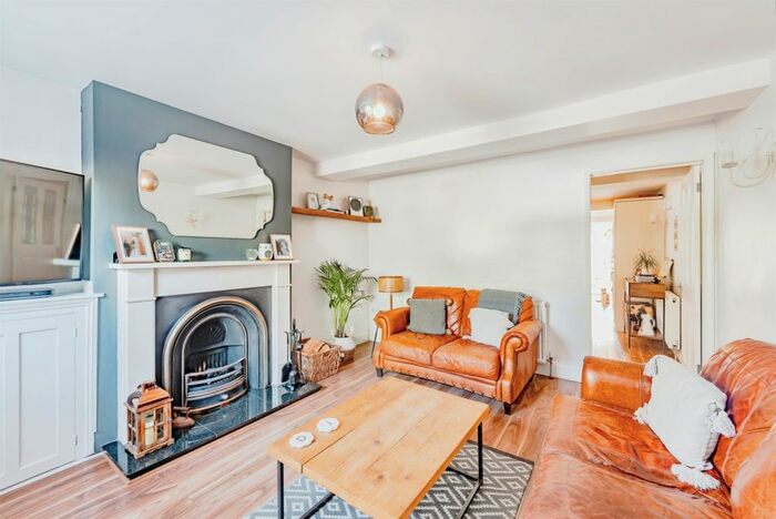 3 Bedroom End Of Terrace House For Sale In High Street, Rusper, Horsham, RH12