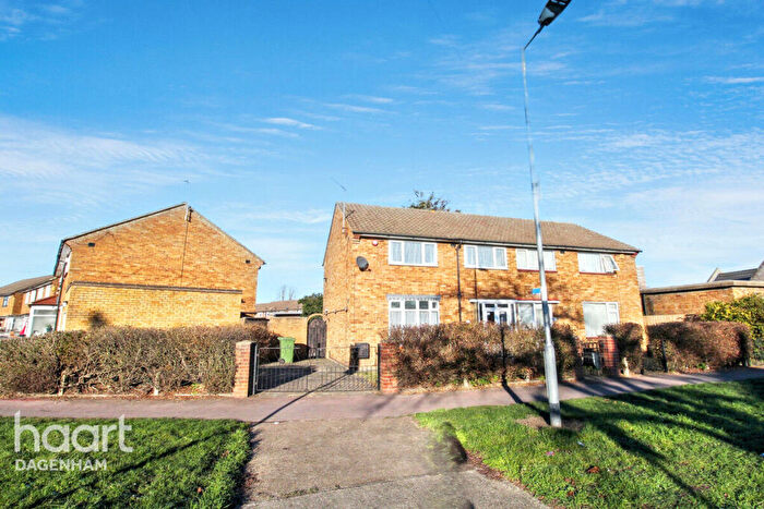 3 Bedroom Semi Detached House To Rent In Stansgate Road, Dagenham, RM10