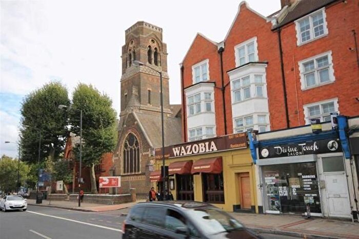 2 Bedroom Flat To Rent In Old Kent Road, SE15
