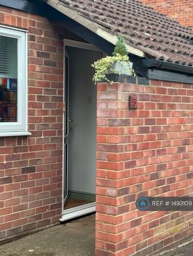 2 Bedroom Flat To Rent In Chequers Court, Fenstanton, Huntingdon, PE28