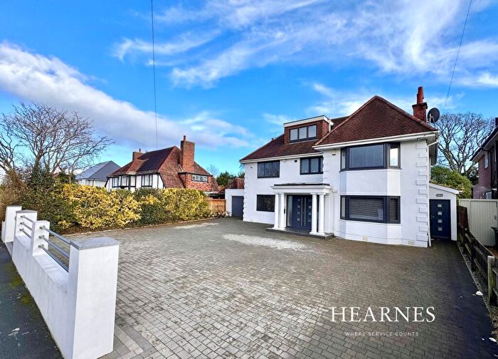 5 Bedroom Detached House For Sale In Littledown Drive, Littledown, Bournemouth, BH7