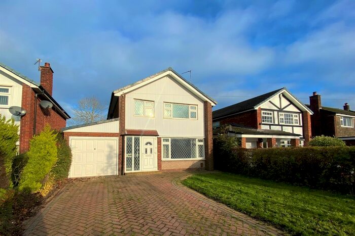 3 Bedroom Detached House To Rent In Jacksons Lane, Hazel Grove, Stockport, SK7