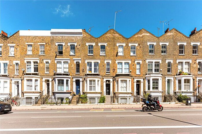 1 Bedroom Apartment To Rent In Farringdon Road, London, EC1R