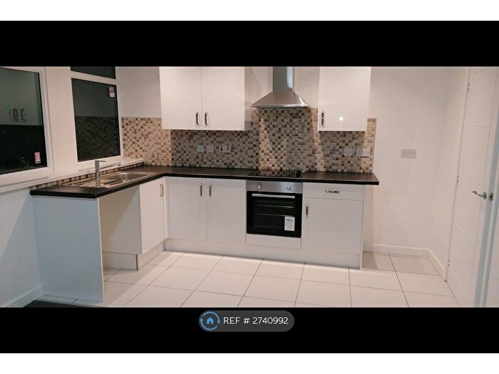 1 Bedroom Flat To Rent In Dudley, Dudley, DY1