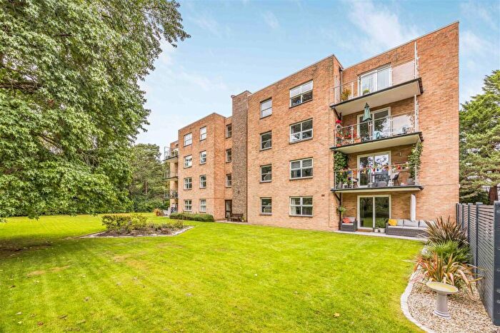 2 Bedroom Flat For Sale In Burton Road, Branksome Park, Poole, BH13