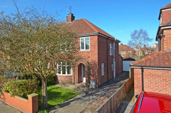 3 Bedroom Semi-Detached House To Rent In Oakland Avenue, Heworth, York, YO31