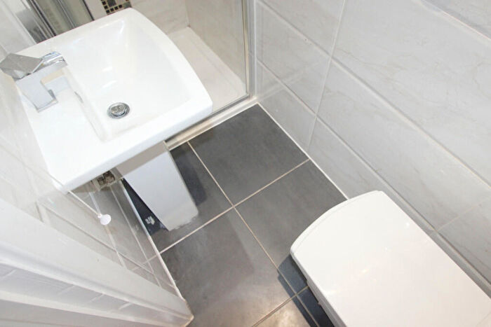 6 Bedroom Terraced House To Rent In Clara Street, Coventry, CV2