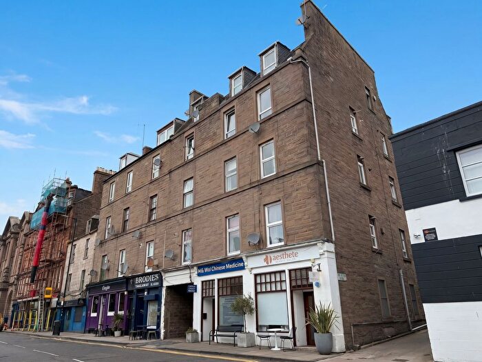 3 Bedroom Flat To Rent In Bell Street, Dundee, DD1