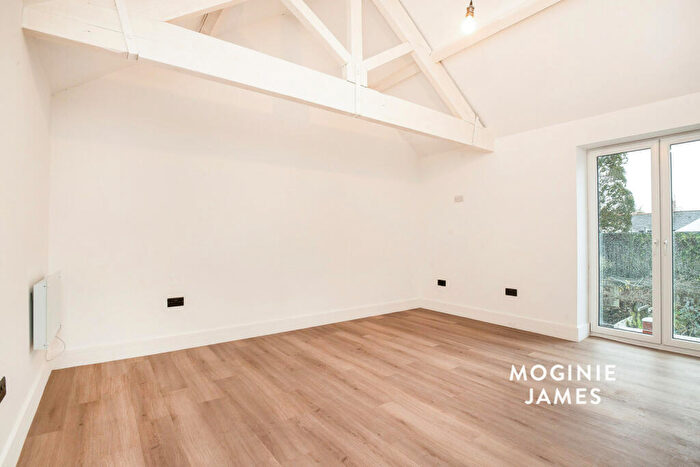 2 Bedroom Flat To Rent In Severn Grove, Pontcanna, Cardiff, CF11