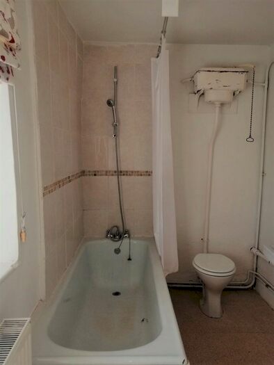 2 Bedroom Cottage To Rent In Dunchideock, Exeter, EX2