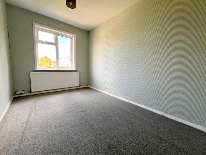 2 Bedroom Semi-Detached House For Sale In Spencer Street, Oadby, Leicester, LE2