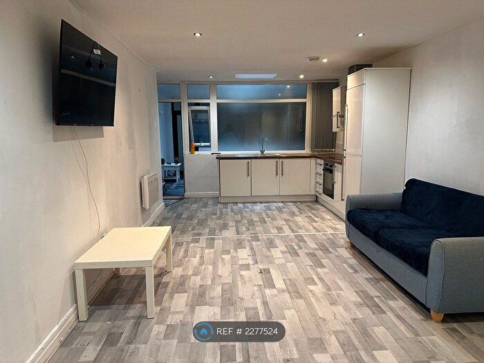 2 Bedroom Flat To Rent In Exchange St East, Liverpool, L2