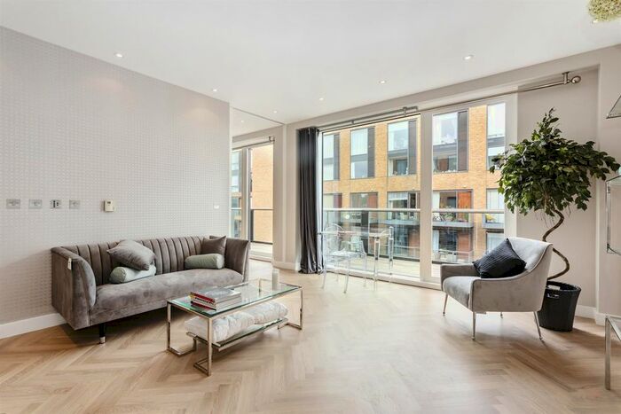 1 Bedroom Flat To Rent In Hirst Court, Grosvenor Waterside, Gatliff Road, Chelsea, London, SW1W