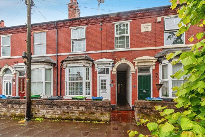 3 Bedroom Terraced House For Sale In Castle Road, Tipton, DY4