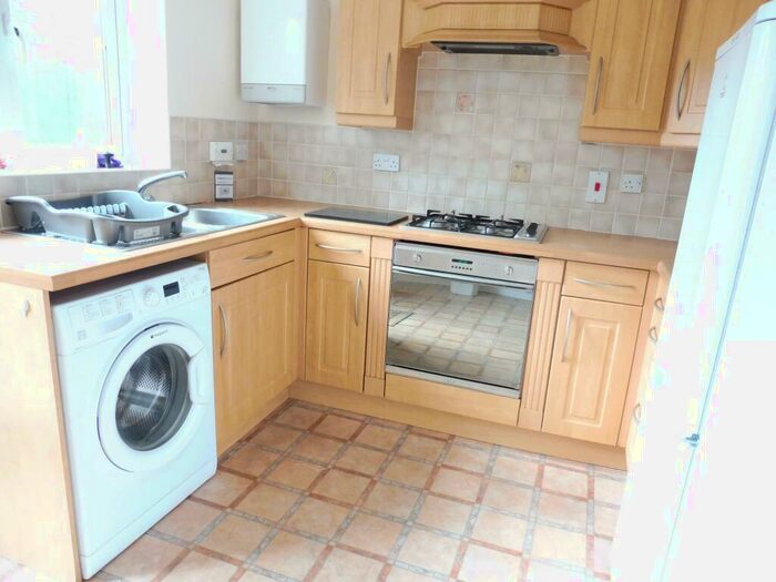 2 Bedroom Town House To Rent In Wilson Close, Mickleover, Derby, DE3