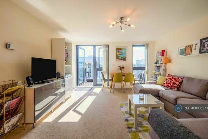 1 Bedroom Flat To Rent In Plamer Court, London, NW9