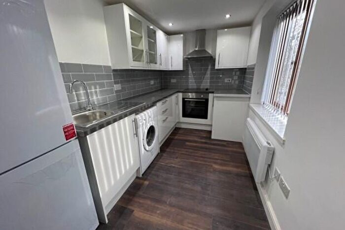 1 Bedroom Flat To Rent In Rhigos Gardens Cardiff, CF24