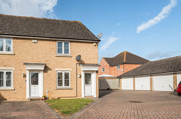 2 Bedroom End Of Terrace House For Sale In Juniper Court, Dunmow, Essex, CM6