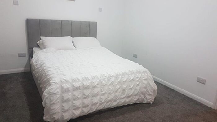 1 Bedroom Flat To Rent In High Road, Ilford, IG1