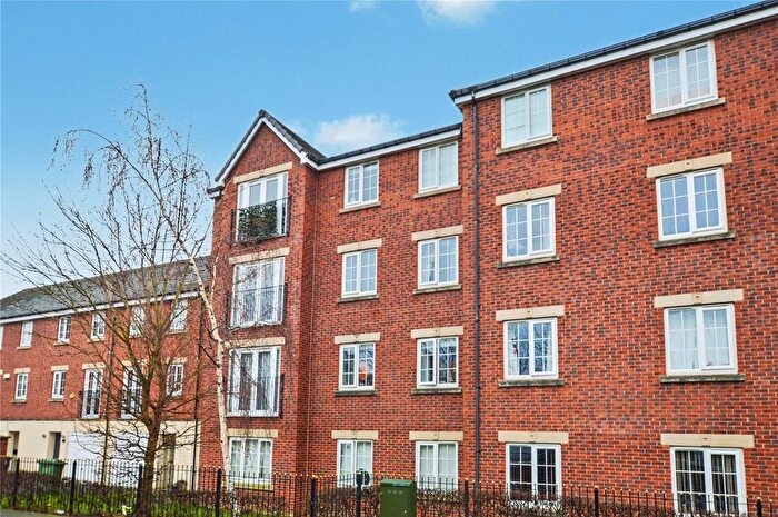 2 Bedroom Flat For Sale In Murray Avenue, Leeds, West Yorkshire, LS10
