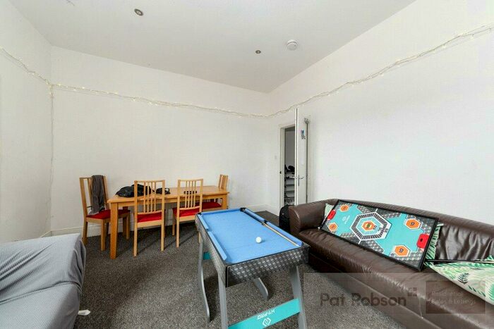 1 Bedroom House To Rent In Cartington Terrace Room, Heaton, Newcastle-Upon-Tyne, NE6