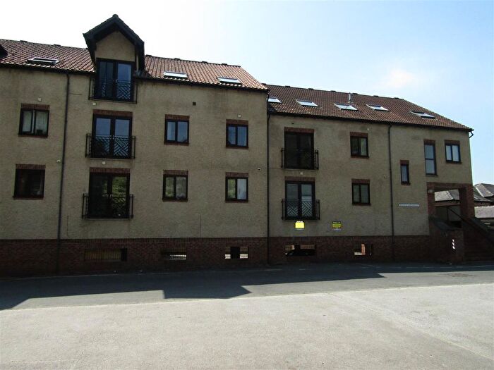 2 Bedroom Flat For Sale In Mill Lane, Boroughbridge, York, YO51