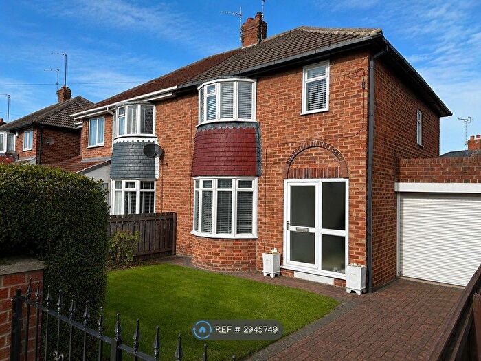 3 Bedroom Semi Detached House To Rent In Dovedale Road, Sunderland, SR6